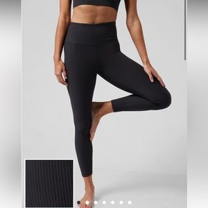Athleta Elation Rib Tight Size M